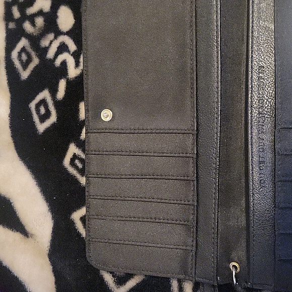 Kenneth cole reaction wallet Womens black gold - Picture 8 of 11